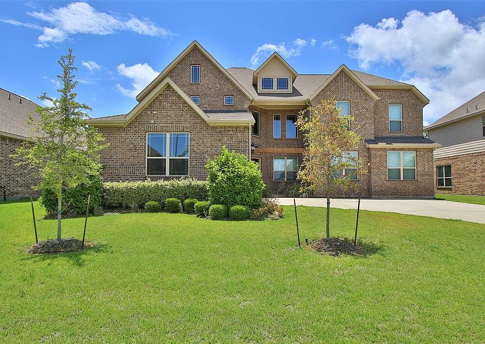 1st image of 2984 Holbrook Valley Ln