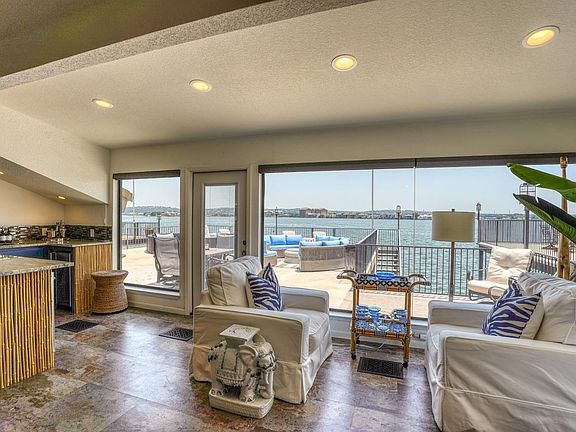 5th image of 529-11 Lighthouse Drive