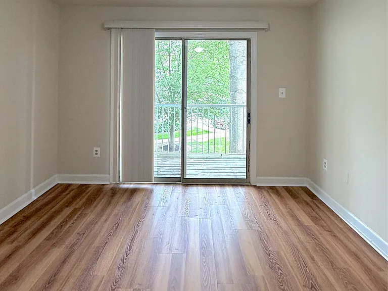 2318 Falls Gable Ln — Photo 14