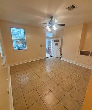 3rd image of 2326 Felicity St