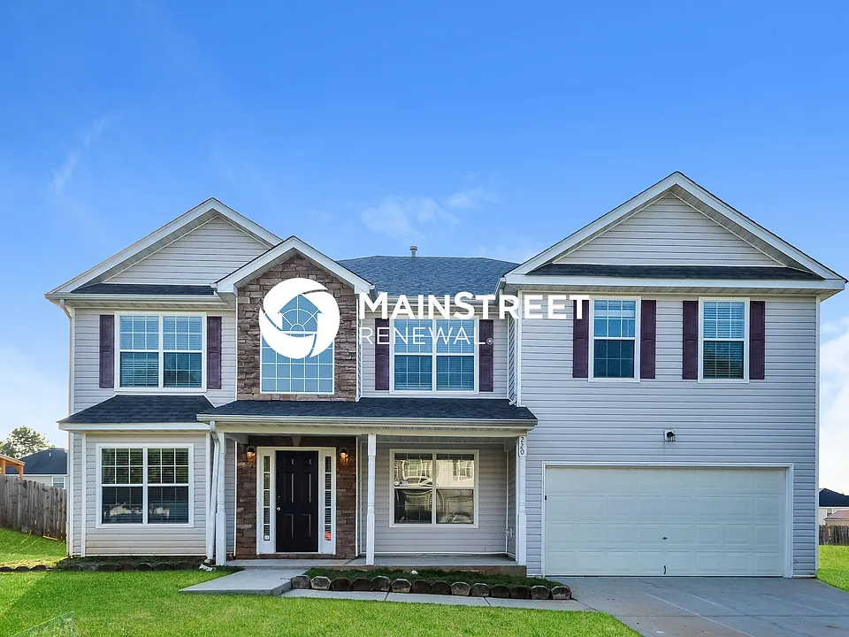 220 Hillside Oak Ln