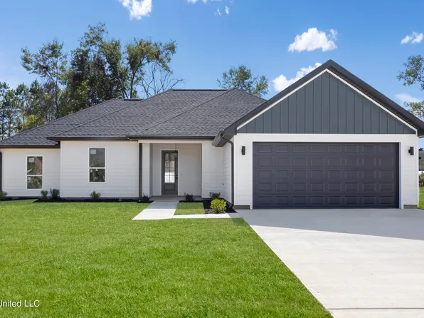 3165 Toncrey Rd, Diberville, MS 39540