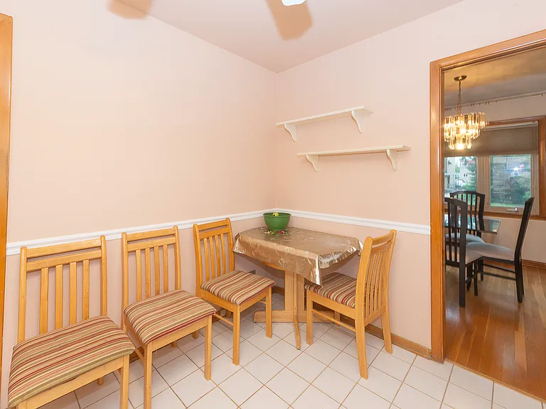8909 N Wisner St #1 — Photo 16