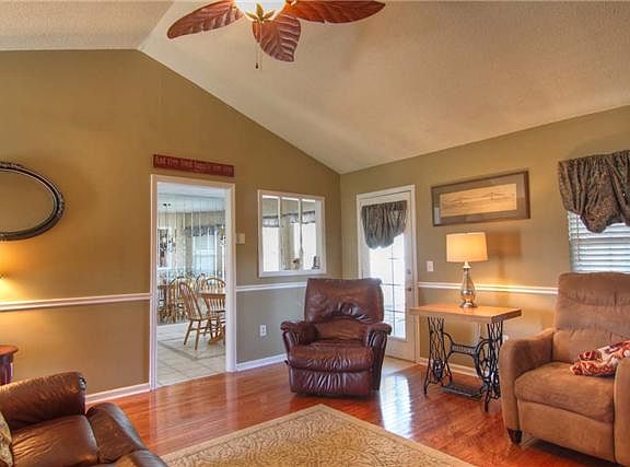 5th image of 110 Inglewood Ct