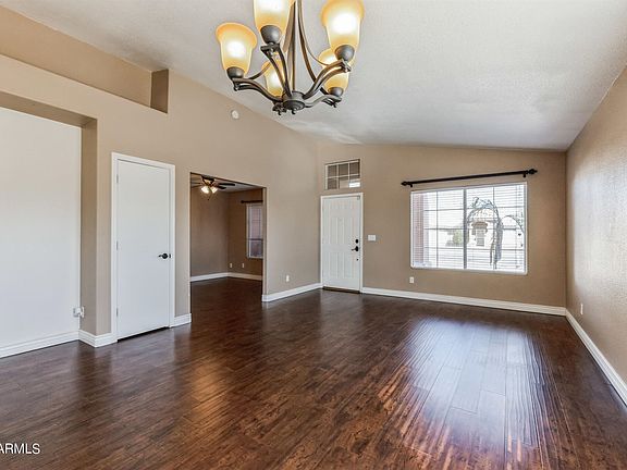 5th image of 1301 W Villa Maria Dr