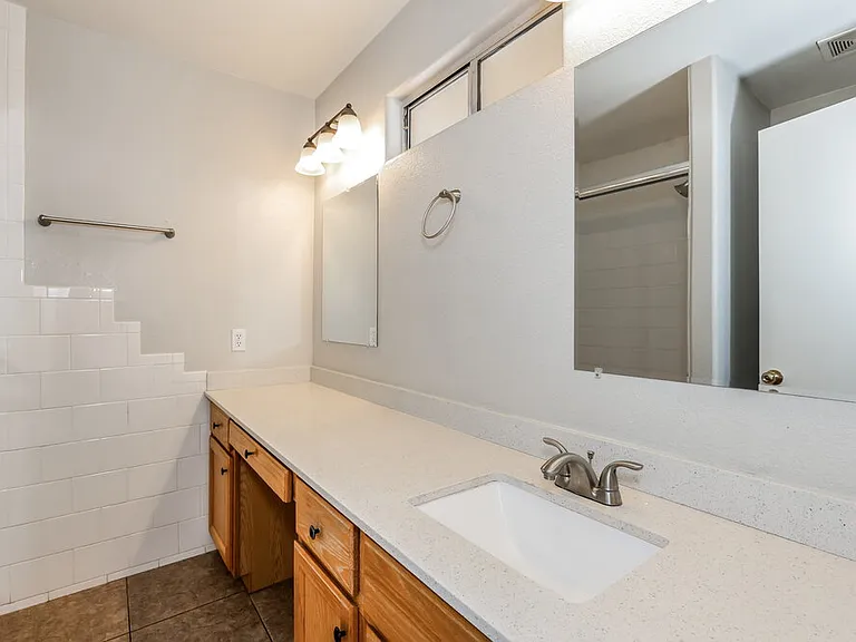 5775 Canyon Oak Cir — Photo 12
