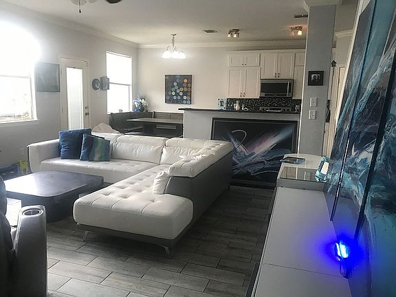 4th image of 4529 Stirling Dr