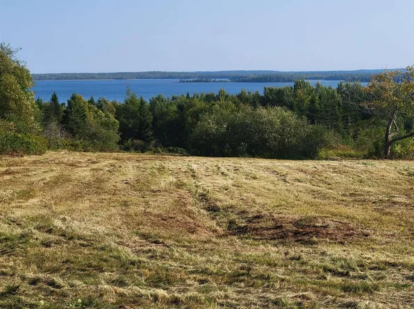 39 Walkerville Rd, Richmond, NS B0E 1J0