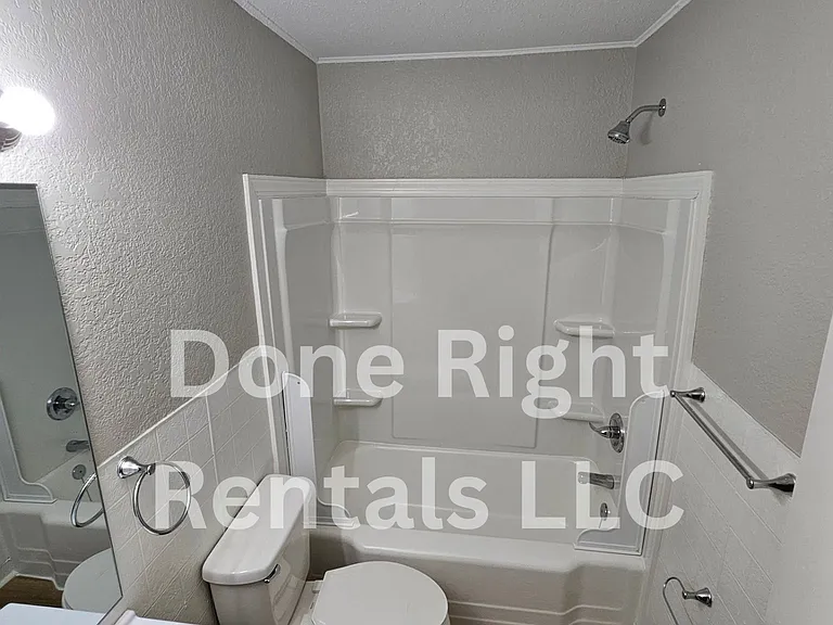 106 Cunningham Ave — Photo 13