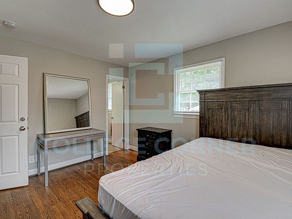 4th image of 810 Polo Rd