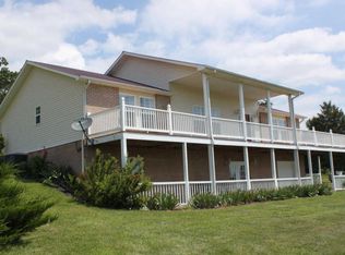 121 River Rd W, Loudon, TN 37774