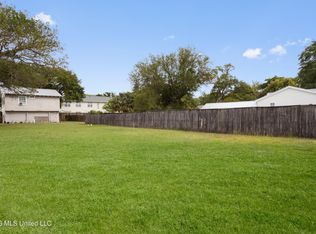 188 Saint Paul St, Biloxi, MS 39530