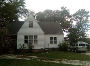 214 N Main St, Medora, IL 62063