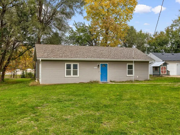 5435 NW Torgerson Dr, Des Moines, IA 50310