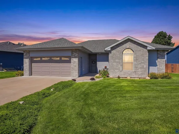 7708 W Browning St, Sioux Falls, SD 57106