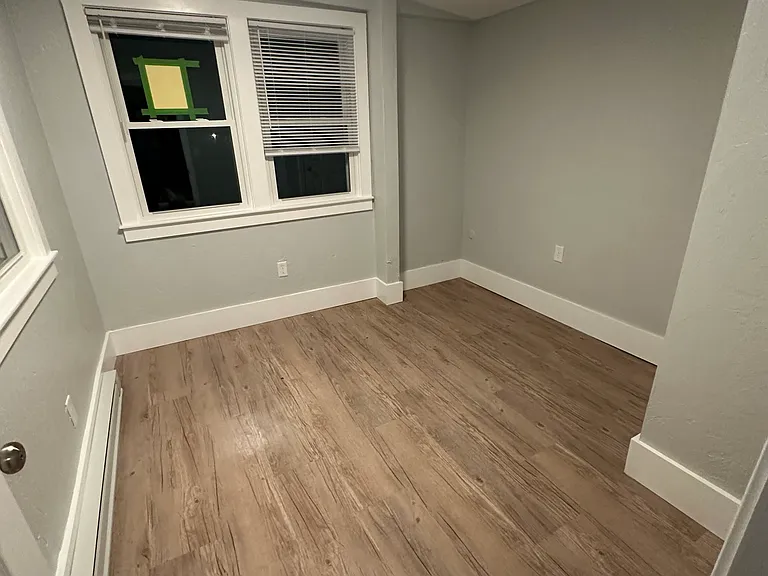 125 Samoset Ave #4 — Photo 3