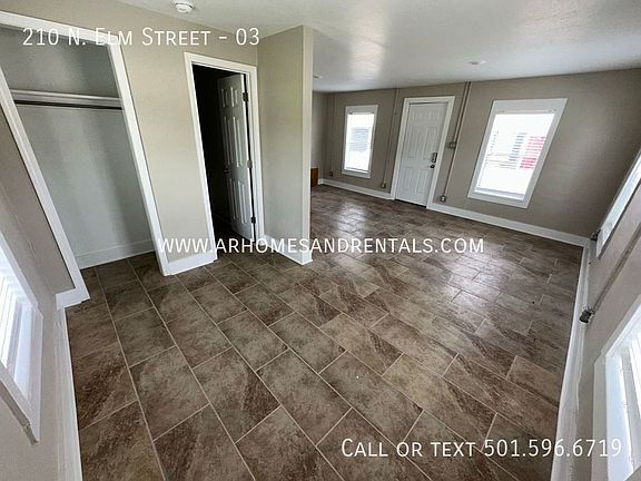 3rd image of 210 N Elm St APT 3