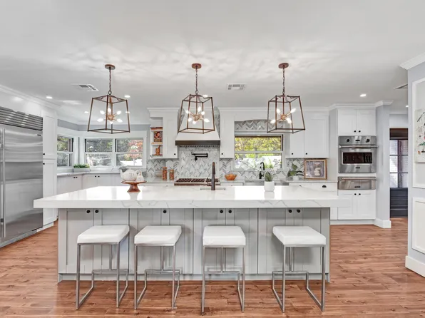 417 Ocean Terrace image 1 of 40