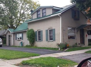 11 Garfield St, Lancaster, NY 14086