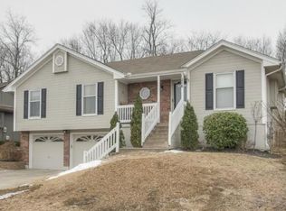 1216 SW Eastman St, Blue Springs, MO 64015