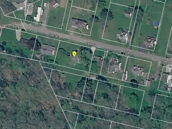 126 15th St, New Florence, PA 15944