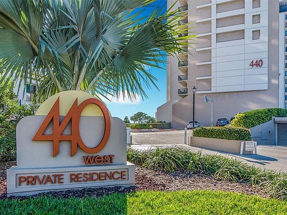 2nd image of 450 S Gulfview Blvd APT 807