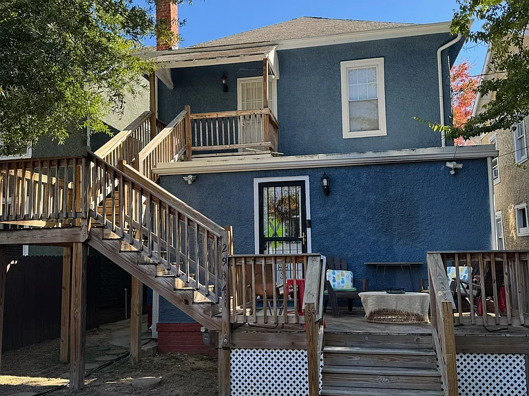 2914 Hanes Ave #A — Photo 2