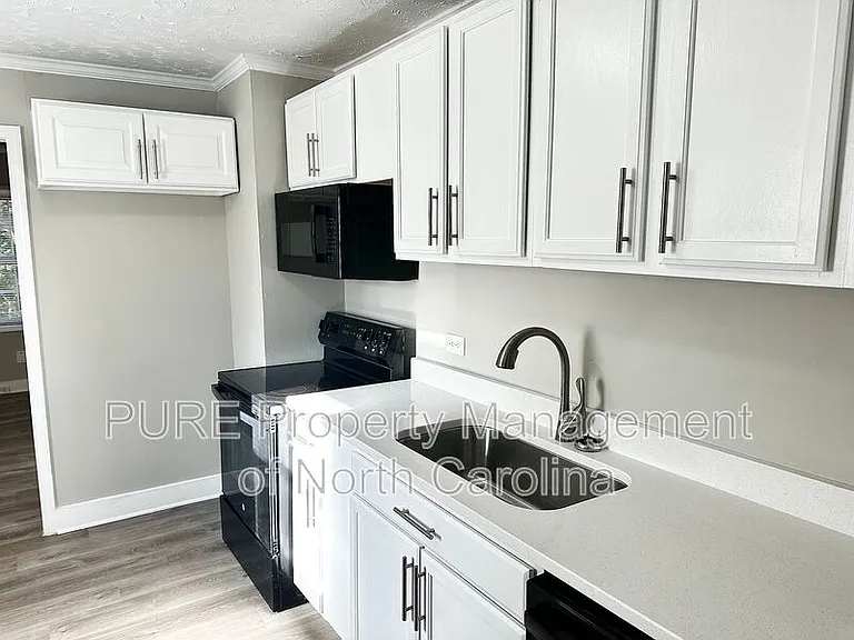 103 Snider Ave — Photo 10