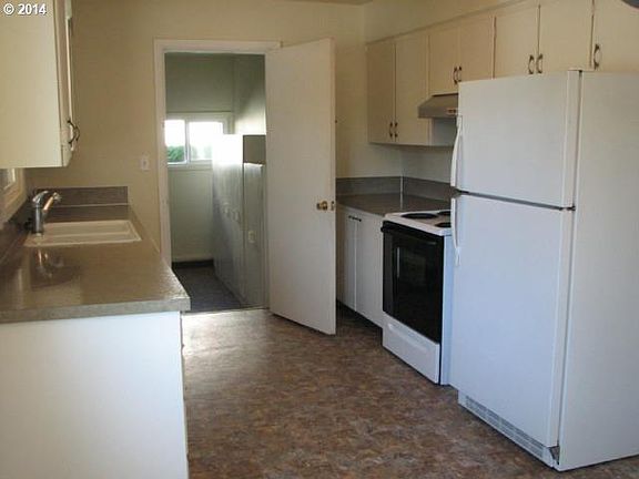 5th image of 4300 NE 39th St