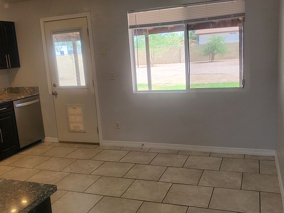 5th image of 10240 E Jones Ave
