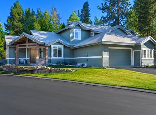 19442 Chip Shot Ln, Bend, OR 97702