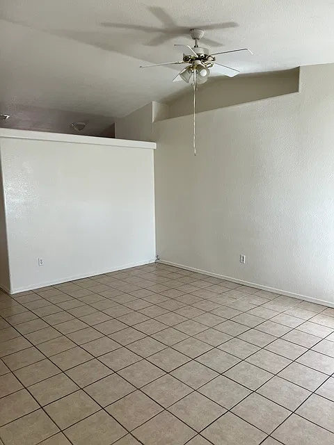 3 bed, 1168 sqft, $1,550 — Photo 4