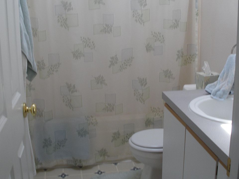 1st image of 17402 8th Avenue Ct S