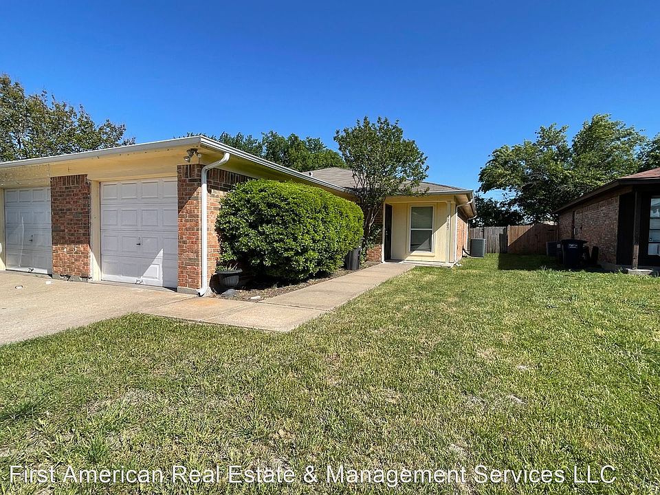 1st image of 3707 Hulen Park Cir