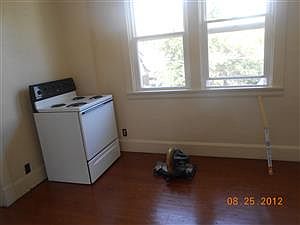 4th image of 3531 Glenway Ave #2