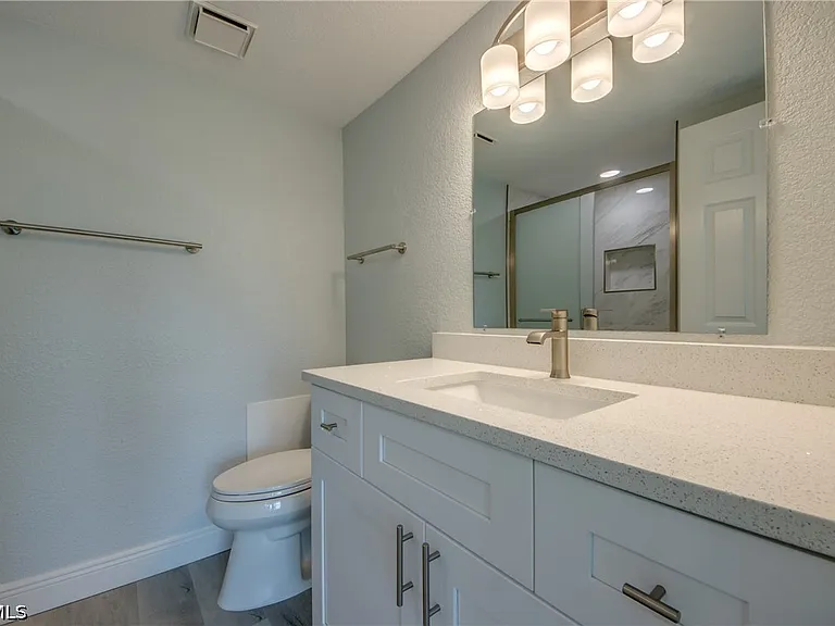 16881 Davis Rd #116 — Photo 30