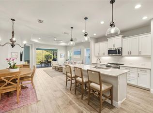 2175 Marquesa Cir, Naples, FL 34112