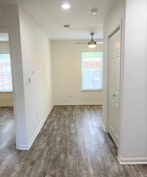 5054 W University Blvd #A — Photo 10