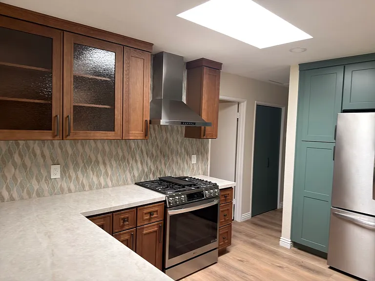 13919 York Ave — Photo 6