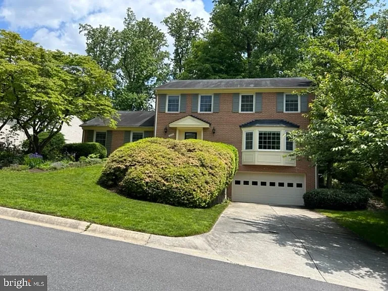 6324 Lenox Rd — Photo 3