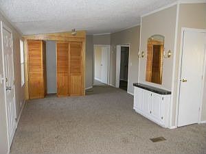 4th image of 2385 E Alfalfa Dr