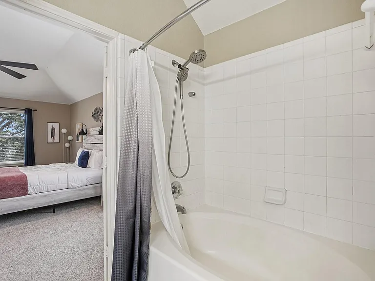 5825 Shetland Cir — Photo 29