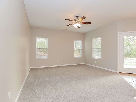 5th image of 2136 Pine Glen Ct