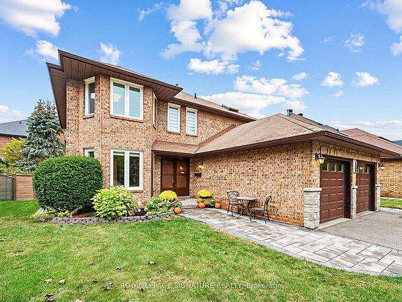 2nd image of 30 Invermarge Dr