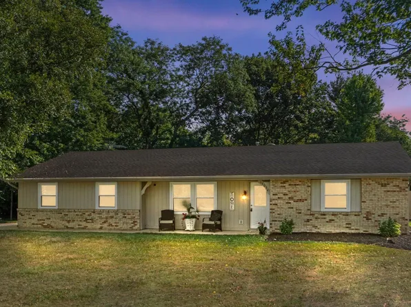 15034 Dunlap Dr, Leo, IN 46765