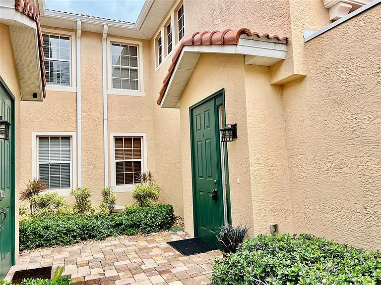 3304 Sunset Key Cir #D — Photo 51