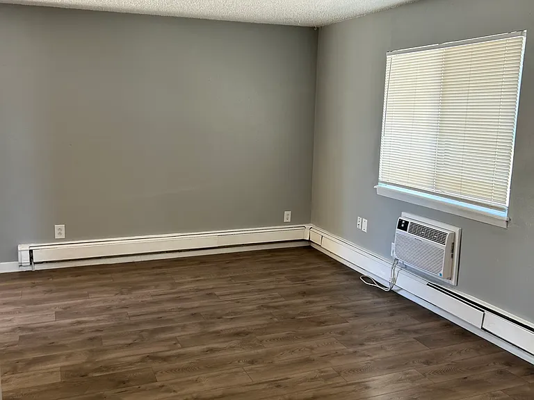 3605 S Knox Ct #104 — Photo 4