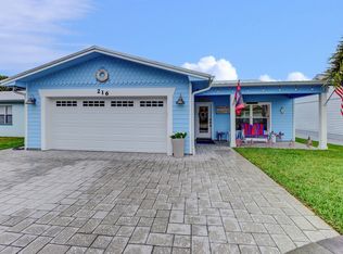 216 Normandy Ave, New Smyrna Beach, FL 32169