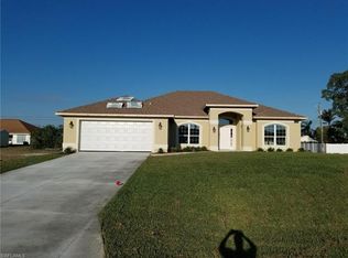 1310 NE 4th Pl, Cape Coral, FL 33909
