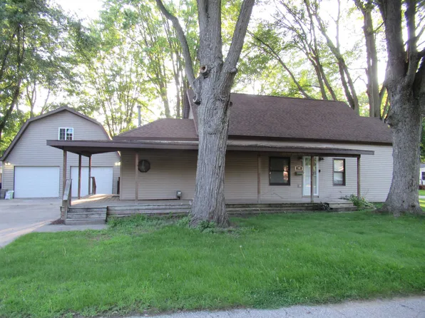 602 Baltic St, Saint Charles, MI 48655